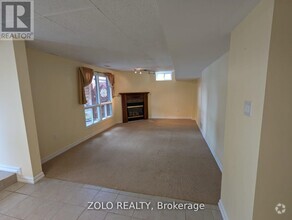 Building Photo - 907 Catskill Dr