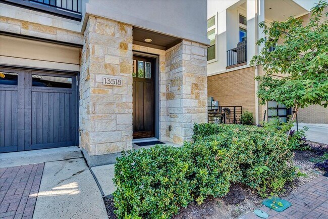 Building Photo - 13518 Galleria Cir