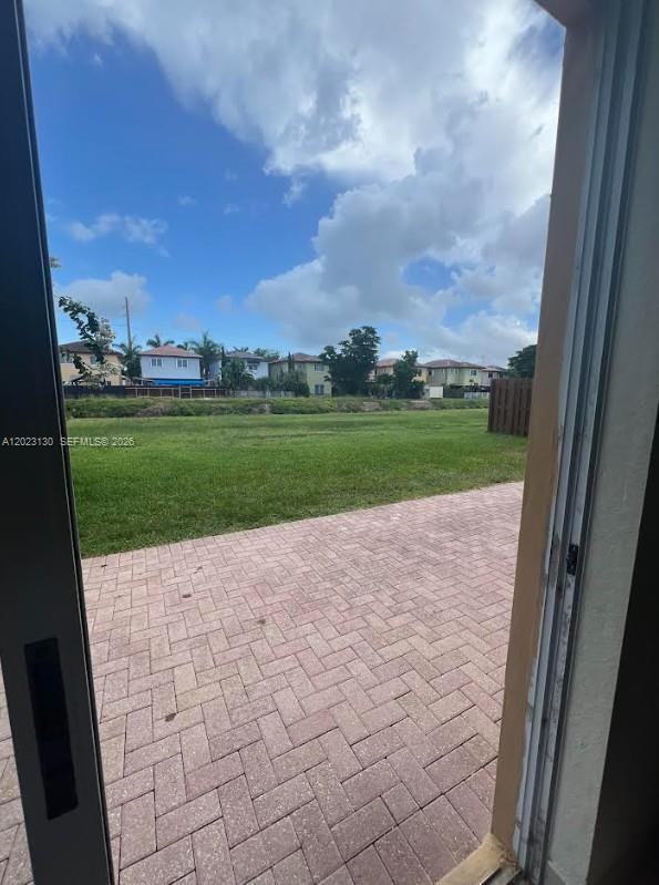 Foto del edificio - 1423 NE 40th Rd