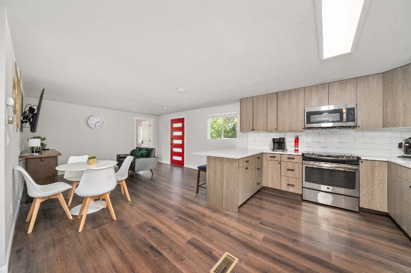 Foto principal - 20621 92nd Ave S