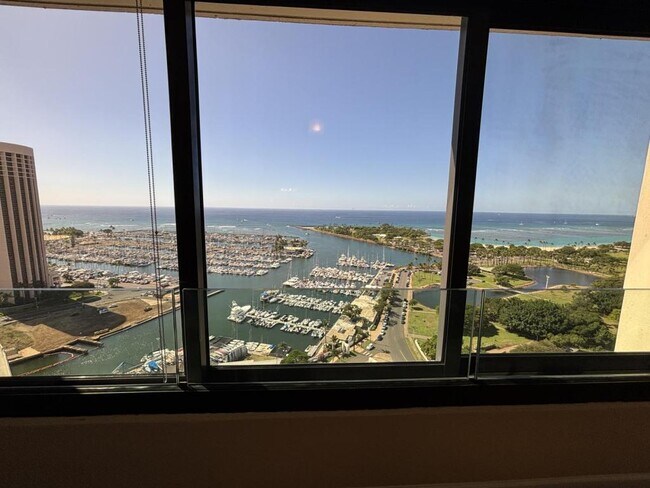 Foto del edificio - 1600 Ala Moana Blvd