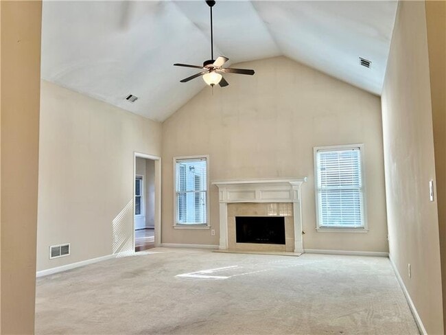 Building Photo - 304 Maple Grove Ct