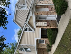 Building Photo - 1272 Ranchview Ct