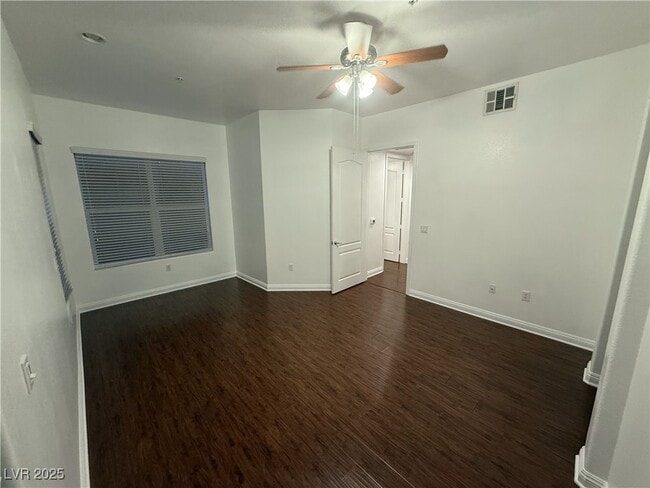 Building Photo - 26 W Serene Ave