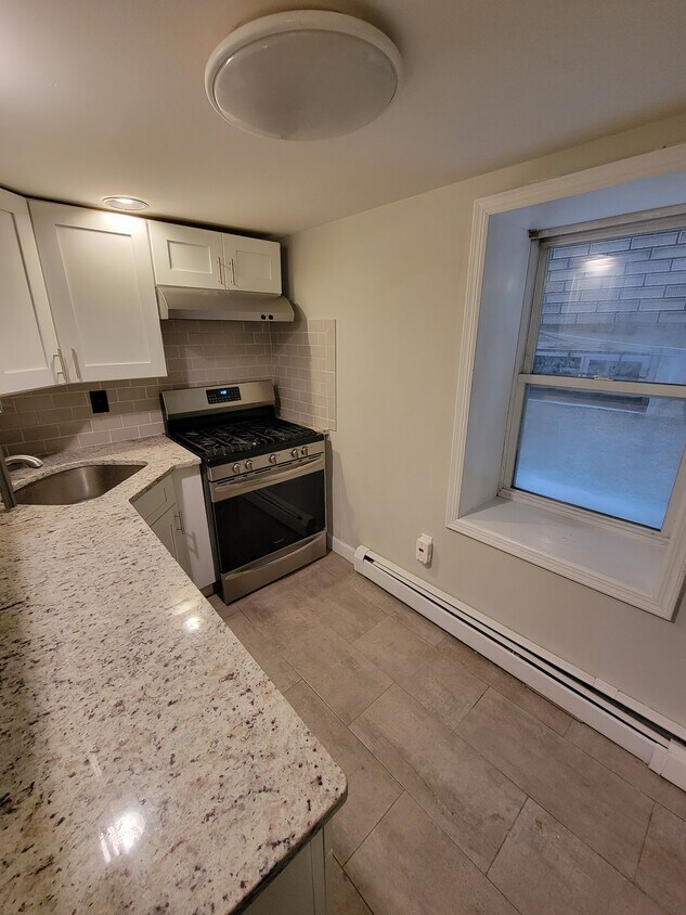Foto principal - 1123 22nd St