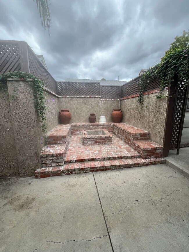 Foto del edificio - 3 bed, 2 Bath North Hills Pool Home with RV Access