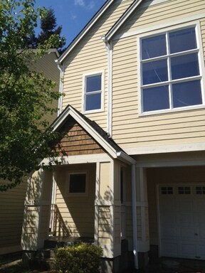 Primary Photo - 312 Wyatt Way NE
