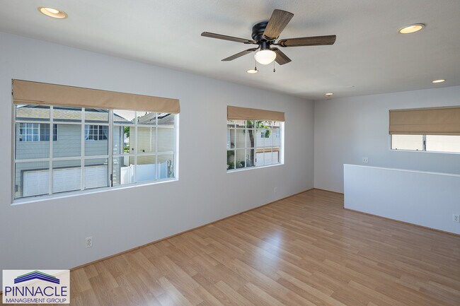 Foto del edificio - 91-201-201 Nohoaloha Pl