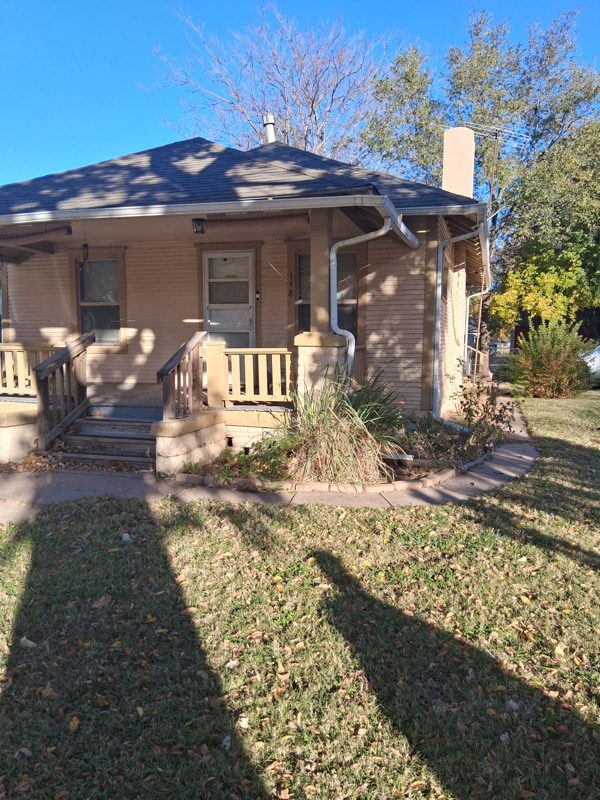 Foto del edificio - 148 S Edwards Ave