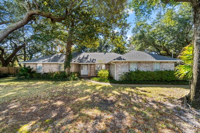Building Photo - 4139 Sandy Bluff Dr W