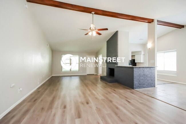 Foto del edificio - 3 Bedroom Pet-Friendly Home in Houston, TX with Main Street Renewal