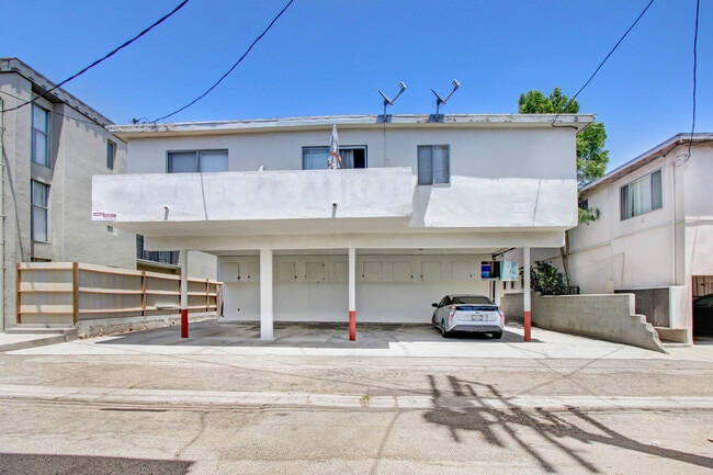 Building Photo - 1705 Purdue Ave in West LA - near Sawtelle...