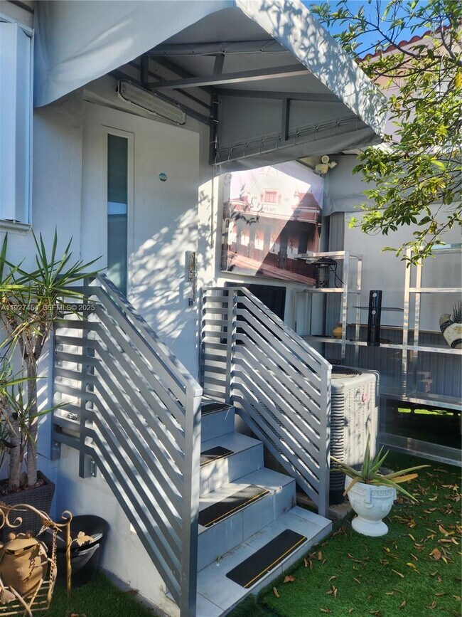 Foto del edificio - 1645 SW 83rd Ct.