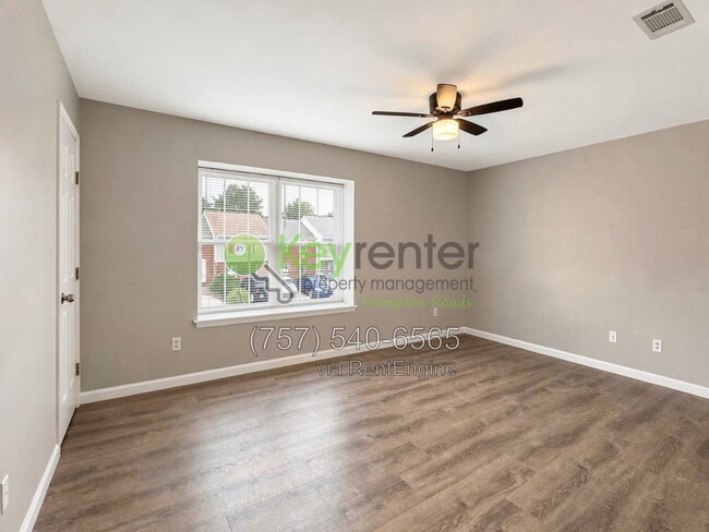 Building Photo - 810 Huntly Dr