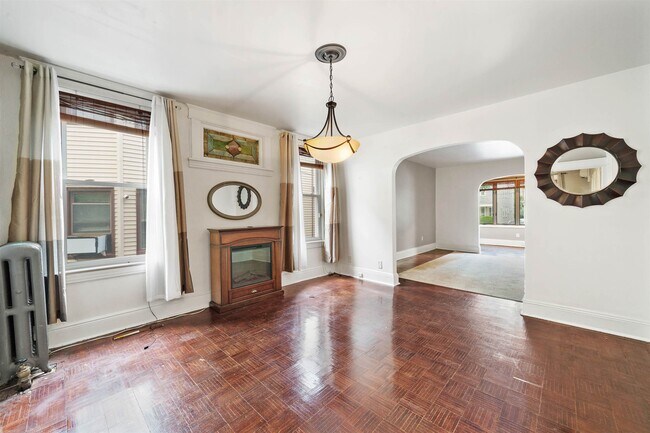 Building Photo - 173 Avenue B
