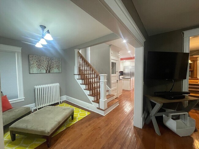 Foto del edificio - 4453 York Ave S
