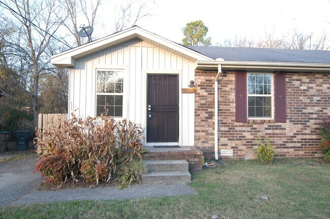Foto del edificio - Renovated East Nashville Duplex!