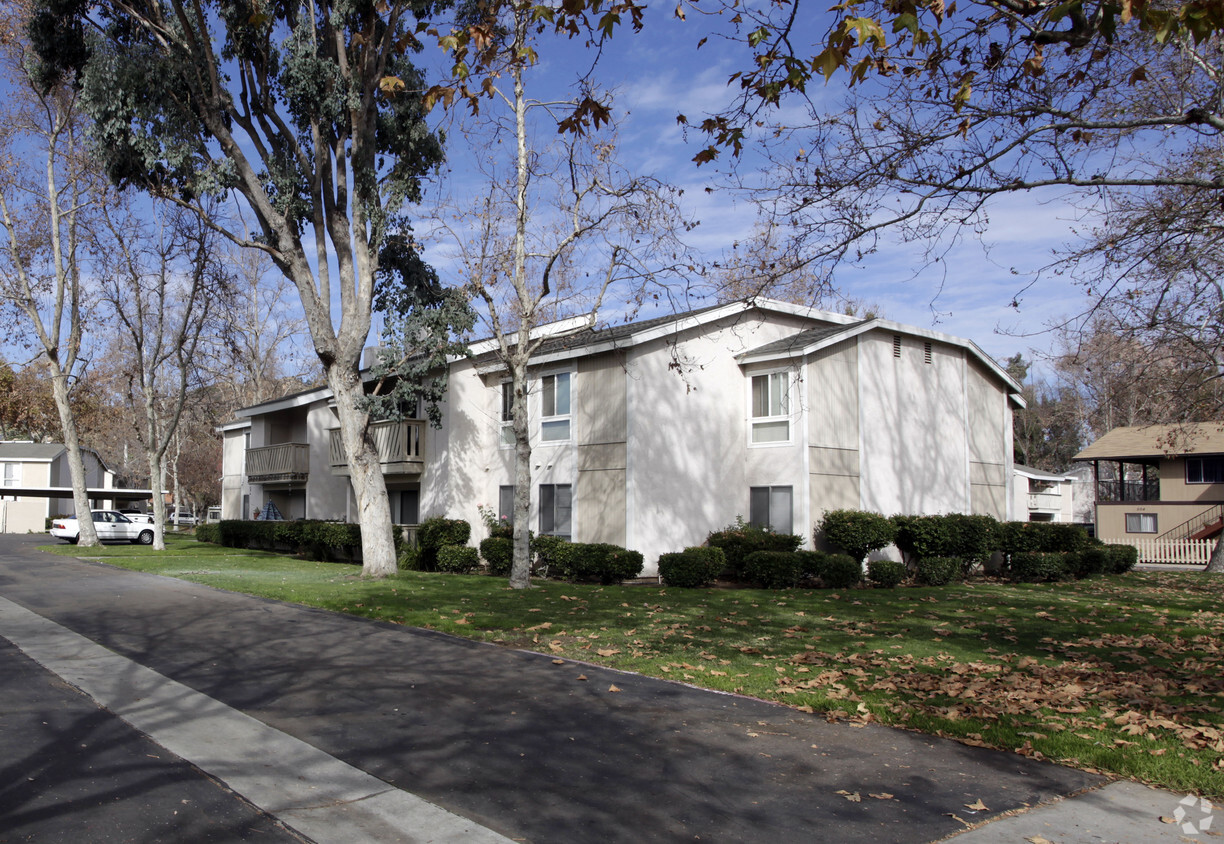 Foto del edificio - Sun Mountain Springs Apartments