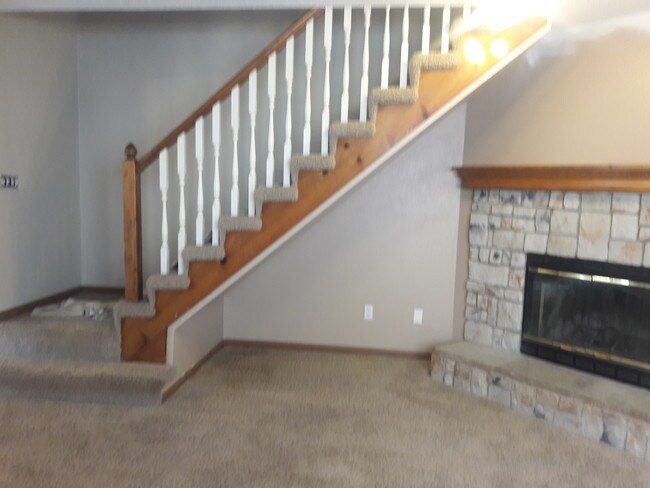 Foto del edificio - 1347 NW Jefferson Ct