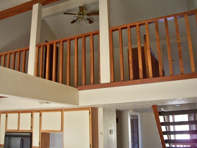 Foto del edificio - 2 bedroom 2 bath Loft Apartment Branson MO...