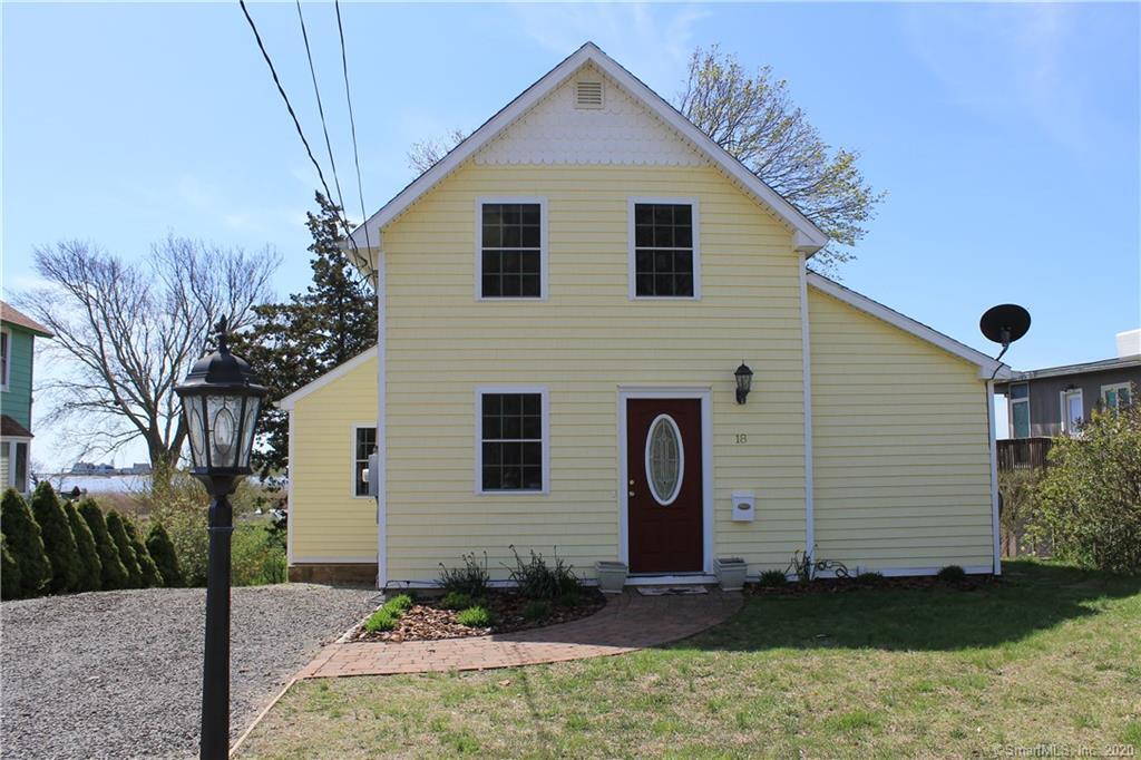 Primary Photo - 18 Cove St