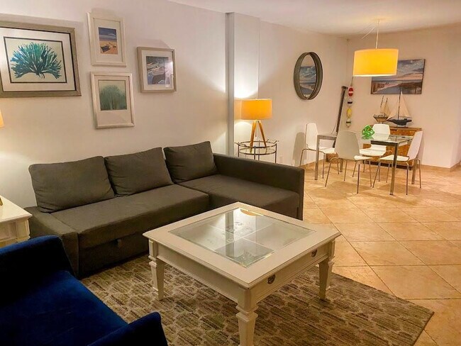 Foto del edificio - 305 N Pompano Beach Blvd