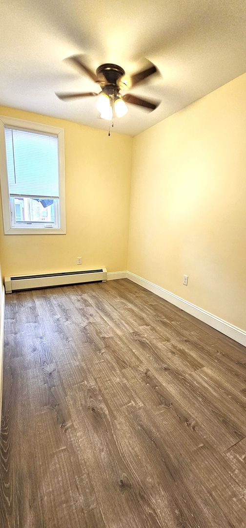 Building Photo - 207 S Union St