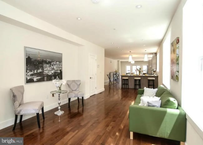 Photo - 811-818 8th St NE Apartment