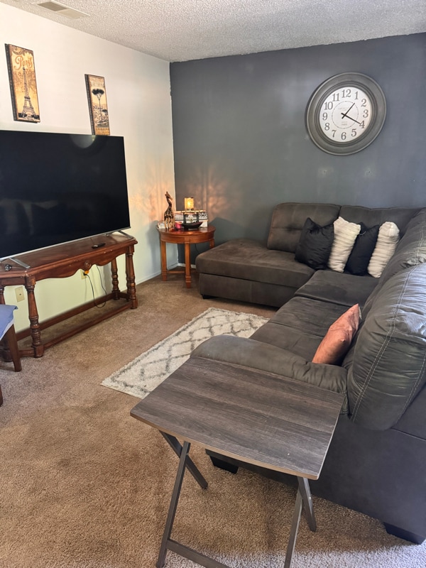 Foto principal - 608 E Granger Ave