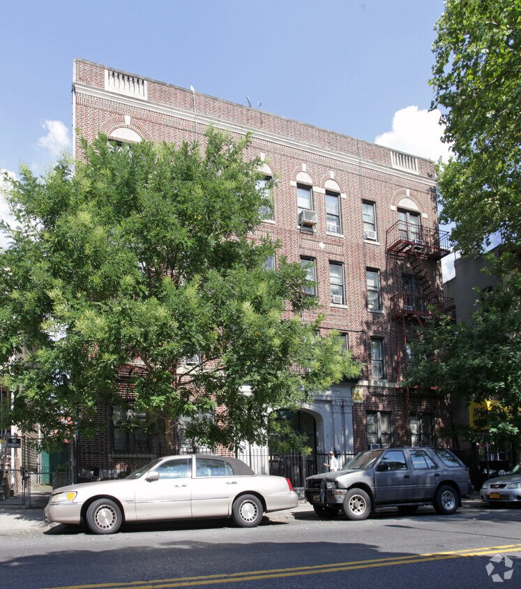 Primary Photo - 903 New York Ave