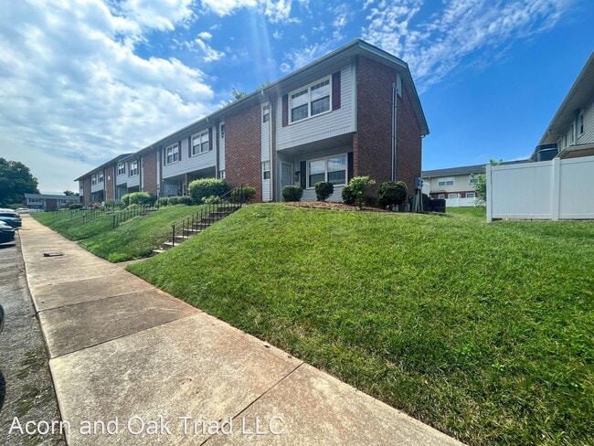 Foto del edificio - 2 br, 2.5 bath House - 4746 Champion Court