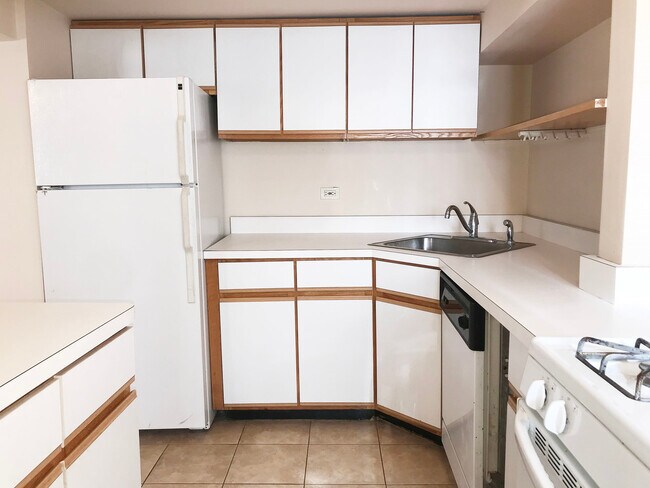 Foto del edificio - 2147 W Shakespeare Ave