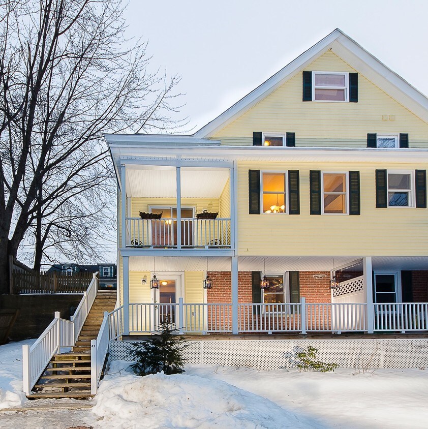 Exterior - 14 Artillery Ln