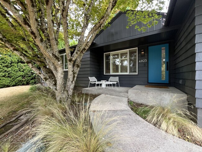 Foto del edificio - 4923 SW Lowell St