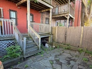Building Photo - 43 Thorndike St