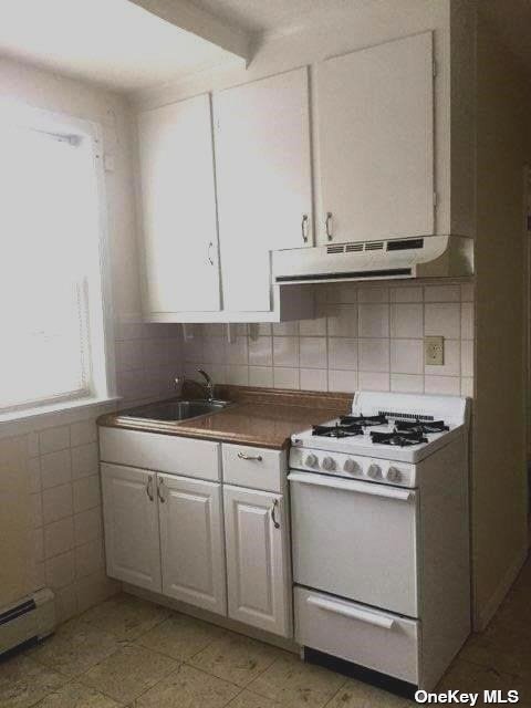 Foto del edificio - 561 Laurelton Blvd