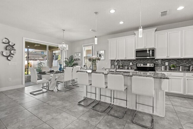 Foto del edificio - 2417 Chateau Lp