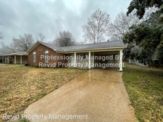 Foto del edificio - 3 br, 1 bath House - 5666 Chickasaw