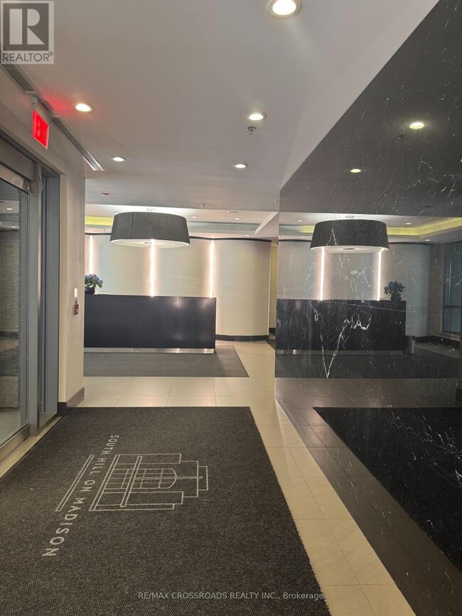 Photo du bâtiment - 377-377 Madison Ave