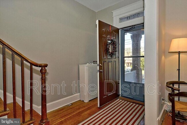 Foto del edificio - 5231 Kansas Ave NW