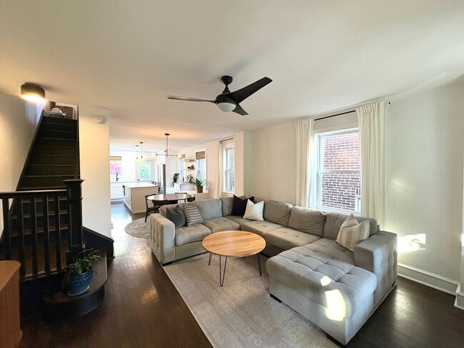 Building Photo - 4625 Silverwood St