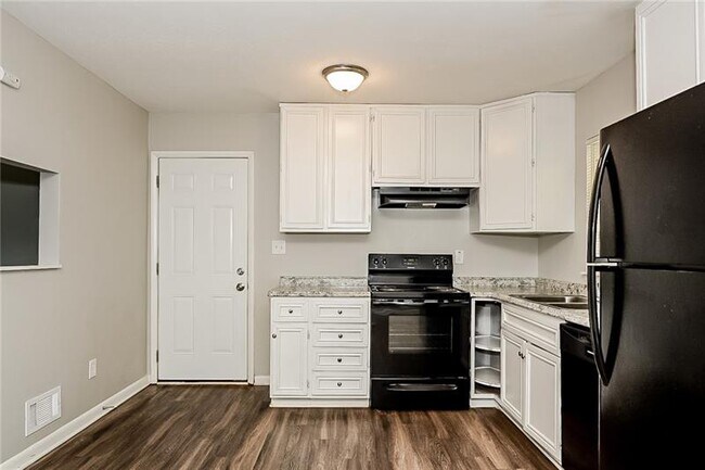 Building Photo - 2639 Buxton Ct