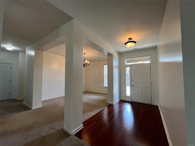 Foto del edificio - 9408 Crofton Ct