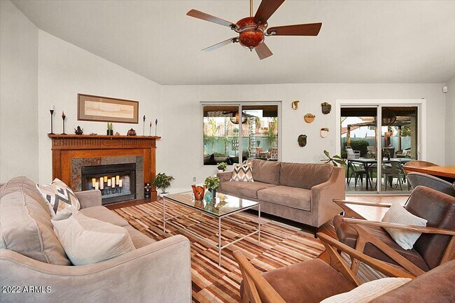 Foto del edificio - 5701 E Le Marche Ave