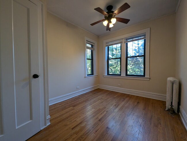 Building Photo - 2715 W Giddings St