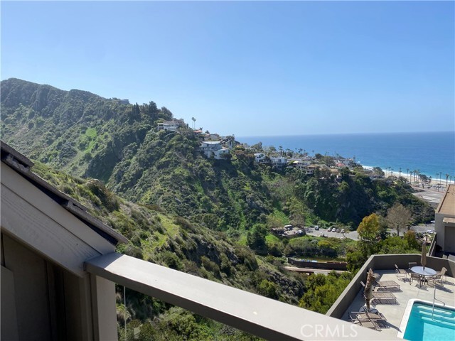 Foto del edificio - 21805 Ocean Vista Dr