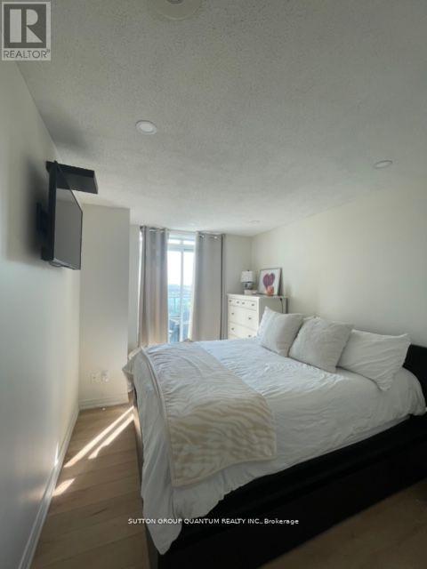 Building Photo - 11 Oneida Crescent