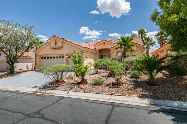 Building Photo - 4105 Demoline Cir