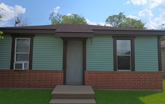 Building Photo - 7023 Chippewa Blvd