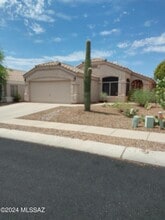 Building Photo - 9674 E Country Ct